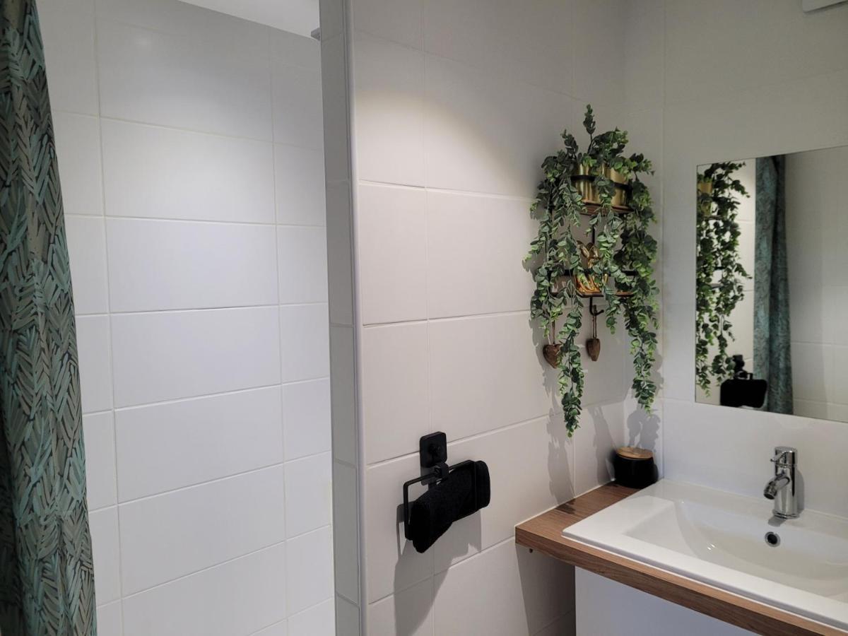 Suite & Spa Just Dream 28 Six-Fours-les-Plages Bagian luar foto