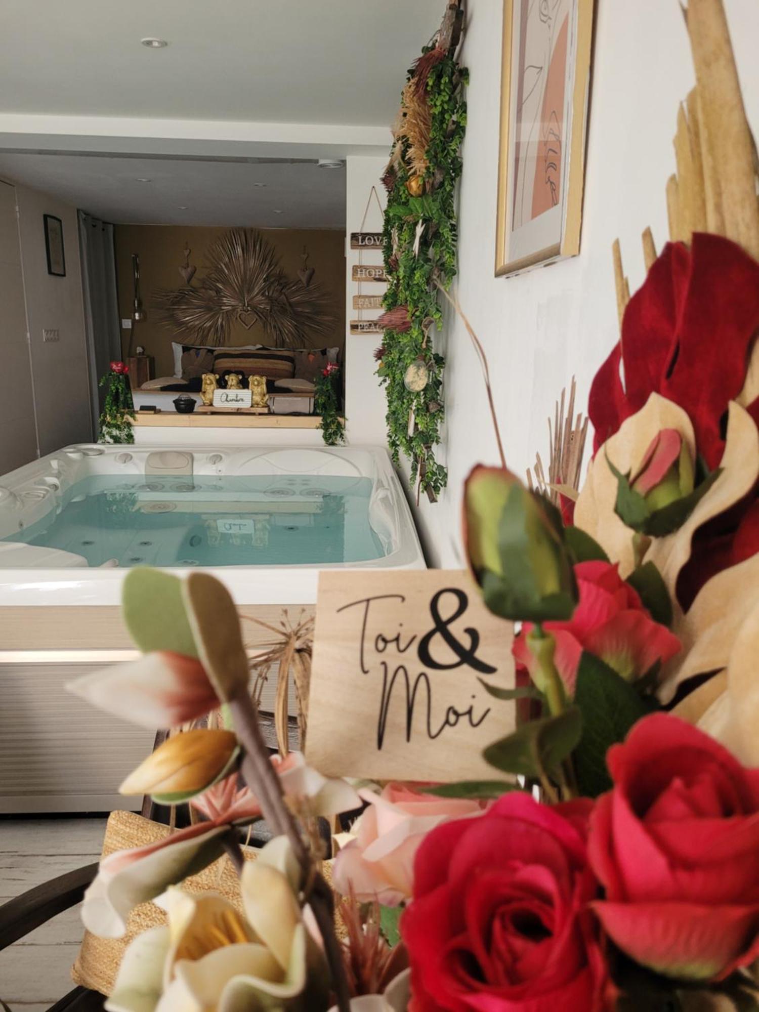 Suite & Spa Just Dream 28 Six-Fours-les-Plages Bagian luar foto